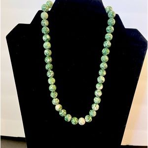 Beautiful Green Spot Jasper Bead Necklace